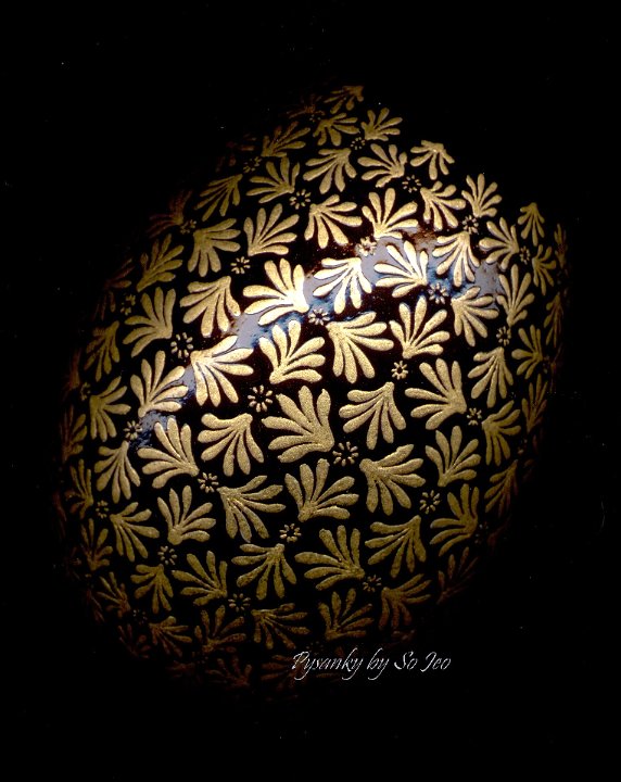 Golden Leaves Chiyogami Ukrainian Style Easter Egg Pysanky By So Jeo